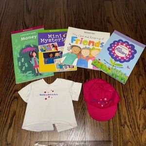American Girl Collectible Items ⭐️ - books, outfits & accessories